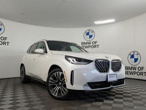 Mineral White Metallic 2026 BMW X3 30 xDrive