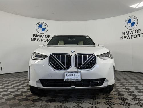 Mineral White Metallic 2026 BMW X3 30 xDrive