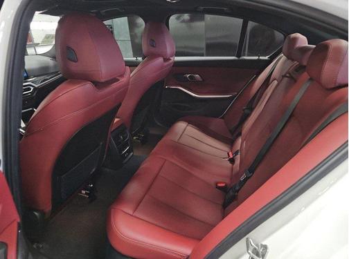 2023 BMW 330 330i xDrive