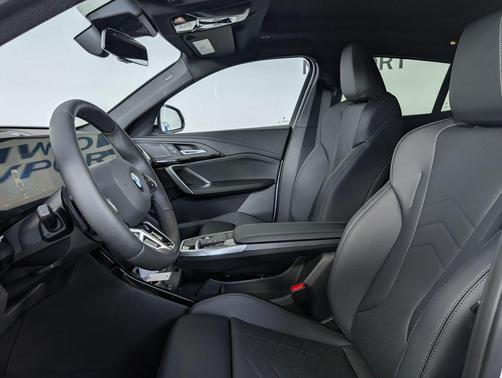 Alpine White 2026 BMW X2 xDrive28i