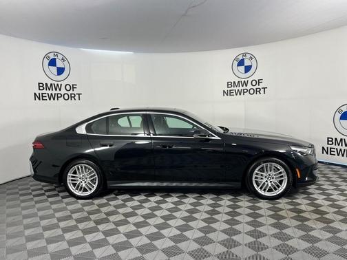2025 BMW 530 530i xDrive