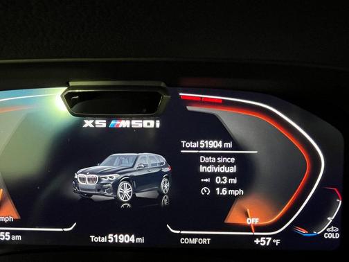 2022 BMW X5 M50i