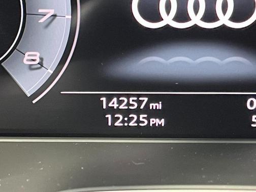 2024 Audi SQ5 3.0T Premium Plus