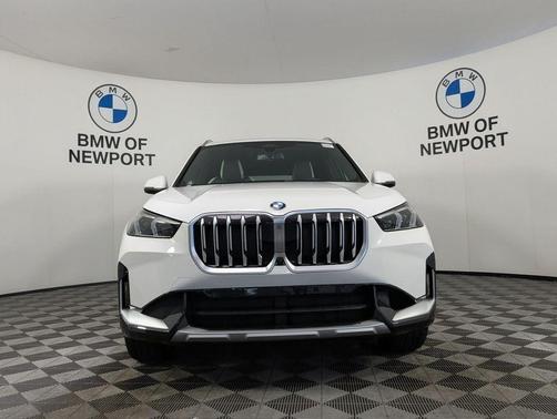 Alpine White 2026 BMW X1 xDrive28i