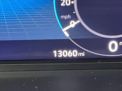 2024 Volkswagen Atlas Cross Sport 2.0T SEL