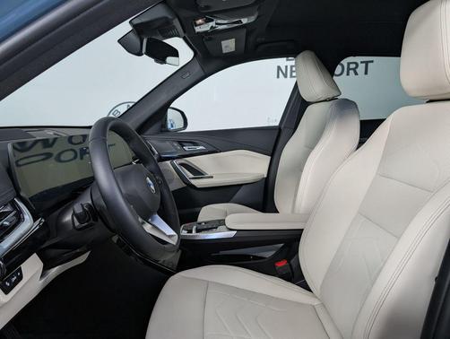 Cape York Green Metallic 2026 BMW X1 xDrive28i