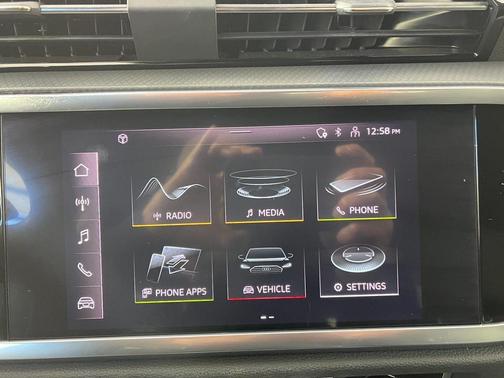 2022 Audi Q3 Premium