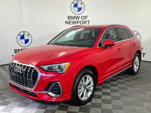 2022 Audi Q3 Premium