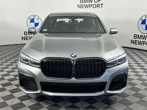2022 BMW 750 i xDrive