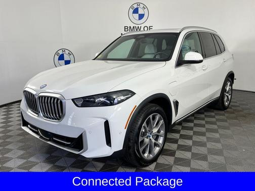 Alpine White 2024 BMW X5 PHEV xDrive50e