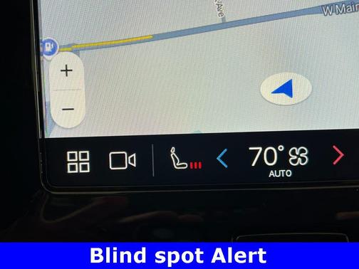 2025 Volvo XC90 B5 Core