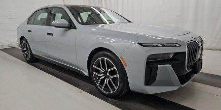 Brooklyn Gray Metallic 2023 BMW 760 760i xDrive
