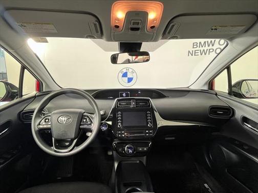2020 Toyota Prius LE