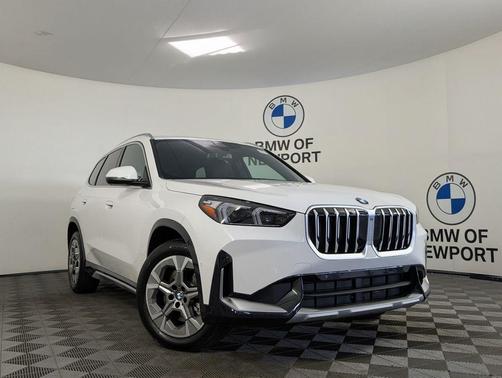 Alpine White 2026 BMW X1 xDrive28i