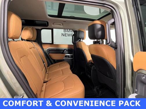 2024 Land Rover Defender SE