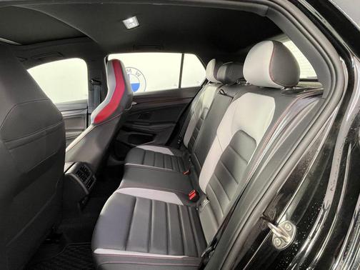 Mythos Black Metallic 2024 Volkswagen Golf GTI 1.4T TSI