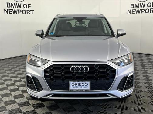 2024 Audi Q5 45 S line Premium