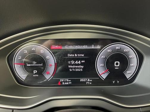 2024 Audi Q5 45 S line Premium
