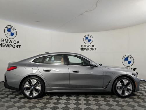 Skyscraper Grey Metallic 2026 BMW i4 Gran Coupe xDrive40
