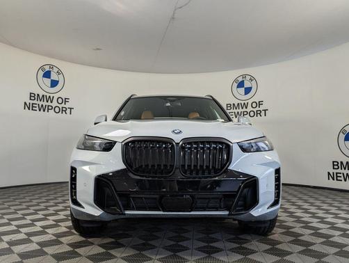 Brooklyn Grey Metallic 2026 BMW X5 xDrive50e