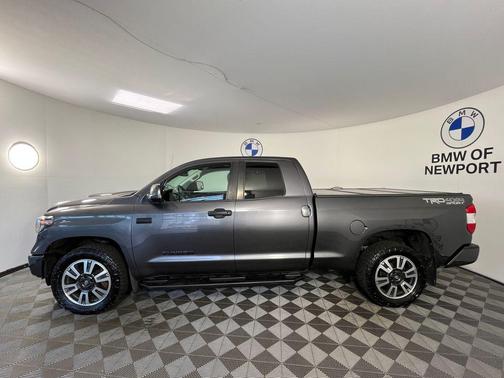 Magnetic Gray Metallic 2019 Toyota Tundra SR5