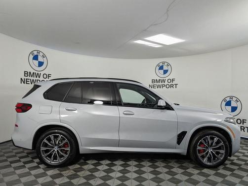Brooklyn Grey Metallic 2026 BMW X5 xDrive40i