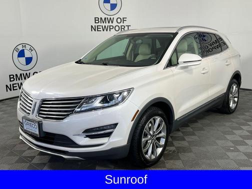 White Platinum Clearcoat Metallic 2018 Lincoln MKC Select