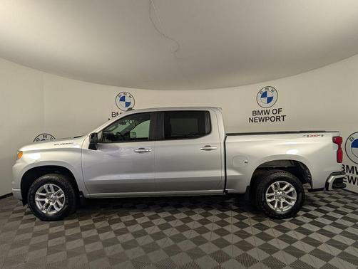 Silver Ice Metallic 2022 Chevrolet Silverado 1500 RST