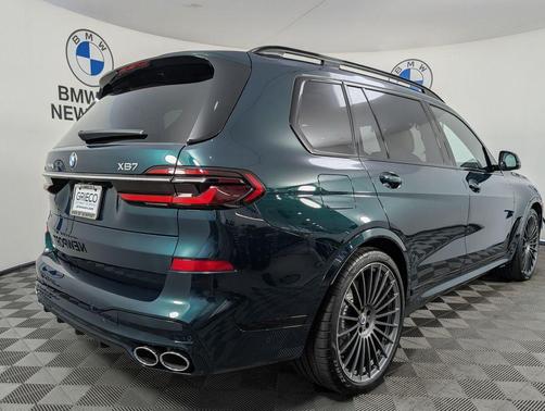 Green Metallic 2026 BMW X7 ALPINA XB7