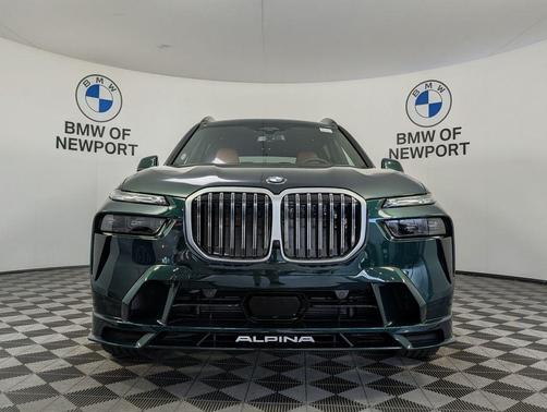 Green Metallic 2026 BMW X7 ALPINA XB7