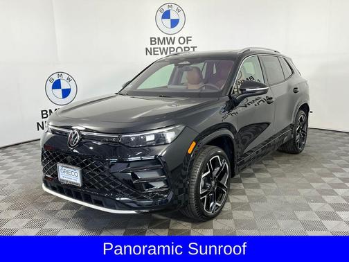 2025 Volkswagen Tiguan 2.0T SEL R-Line 4MOTION