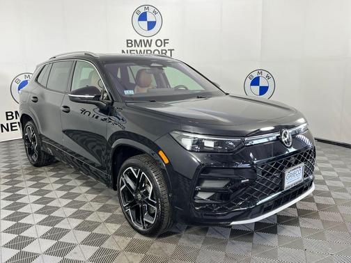 2025 Volkswagen Tiguan 2.0T SEL R-Line 4MOTION