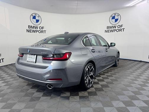 Skyscraper Grey Metallic 2026 BMW 330 i xDrive