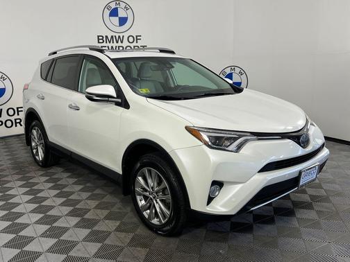 Blizzard Pearl 2016 Toyota RAV4 Limited