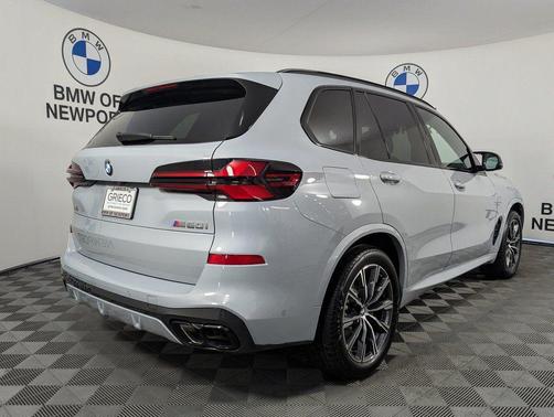 2026 BMW X5 M60i