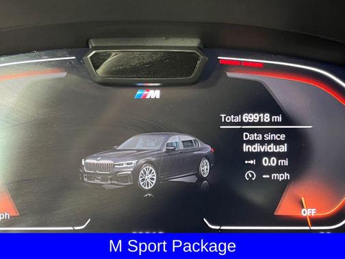 Black Sapphire Metallic 2021 BMW 740 740i xDrive
