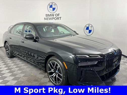 2025 BMW 760 760i xDrive