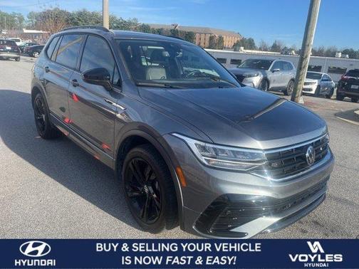 2024 Volkswagen Tiguan 2.0T SE R-Line Black
