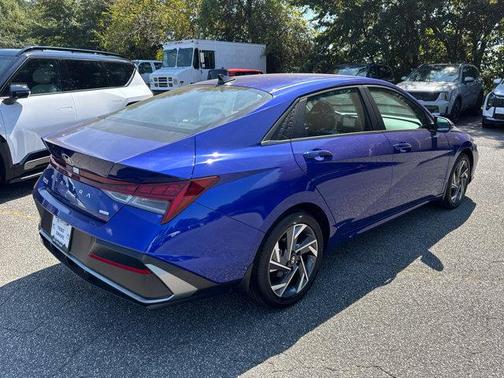 2025 Hyundai ELANTRA HEV Limited