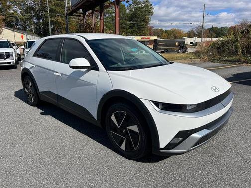 2026 Hyundai IONIQ 5 SEL