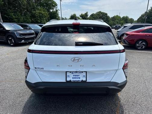 2025 Hyundai KONA SEL Convenience