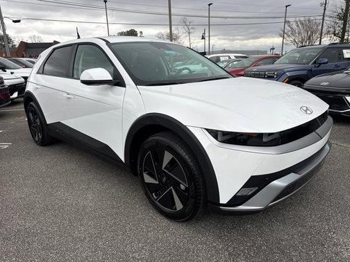 2025 Hyundai IONIQ 5 SE