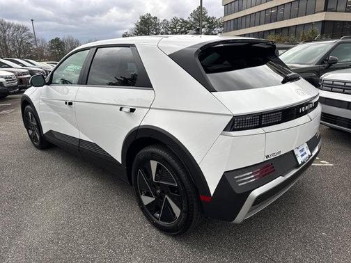 2025 Hyundai IONIQ 5 SE
