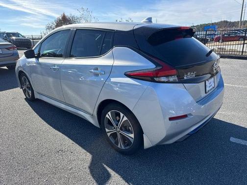 2021 Nissan Leaf SV