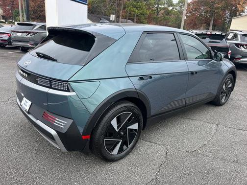 2026 Hyundai IONIQ 5 SEL