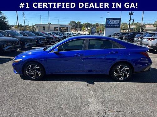 2025 Hyundai ELANTRA Limited