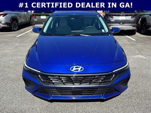 2025 Hyundai ELANTRA Limited