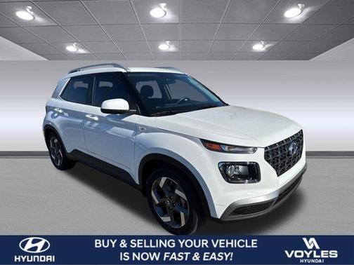 2023 Hyundai VENUE SEL