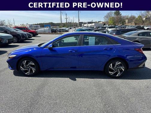 2025 Hyundai ELANTRA Limited