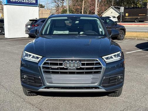2018 Audi Q5 2.0T Prestige